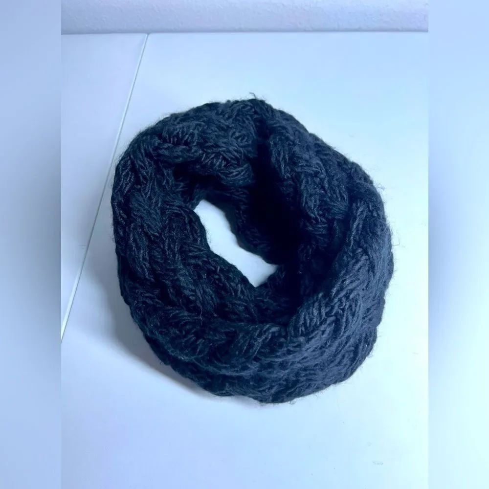 Black Infinity Shimmery Loop Scarf Knitted